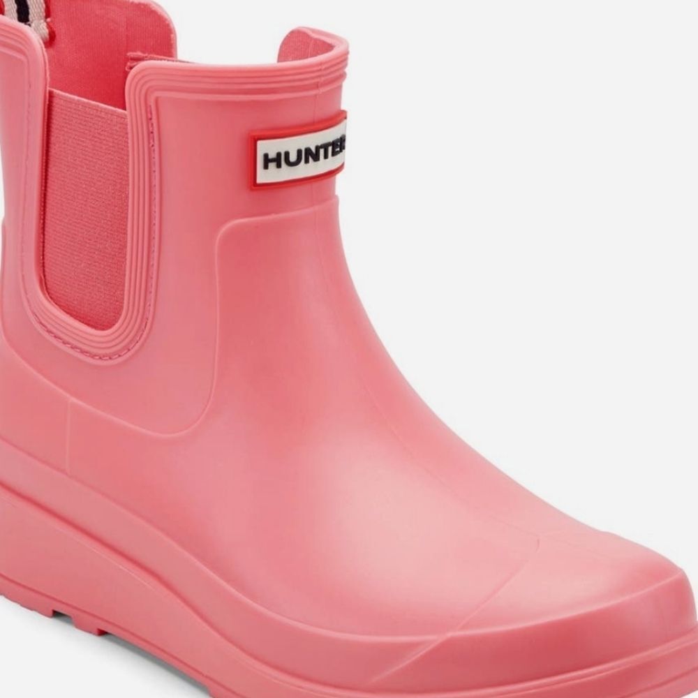 Hunter Tabitha Chelsea Waterproof Rain Boots- Medium Pink - Picture 2 of 11
